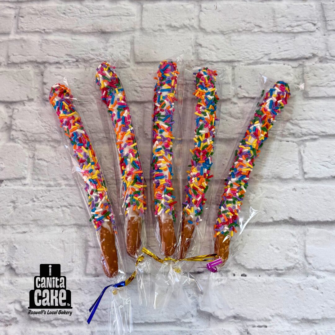 Rainbow Dipped Pretzels by I Canita Cake